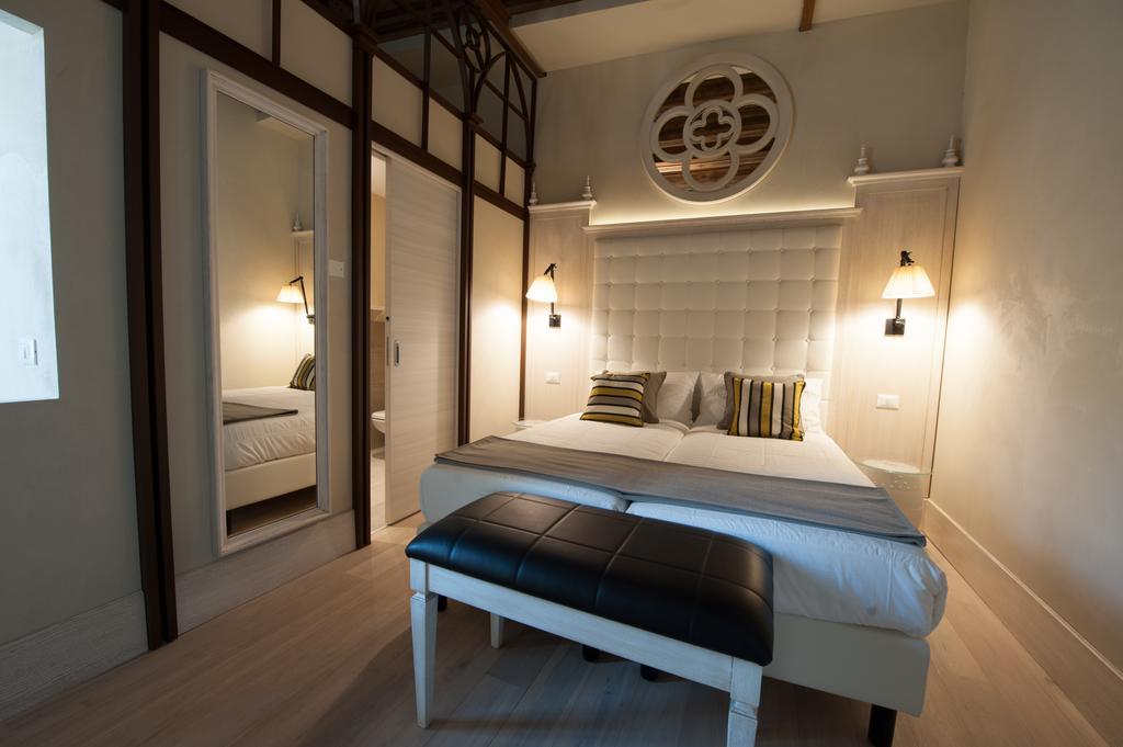 فندق Residenza Bonifacio - Adults Only فيرونا المظهر الخارجي الصورة