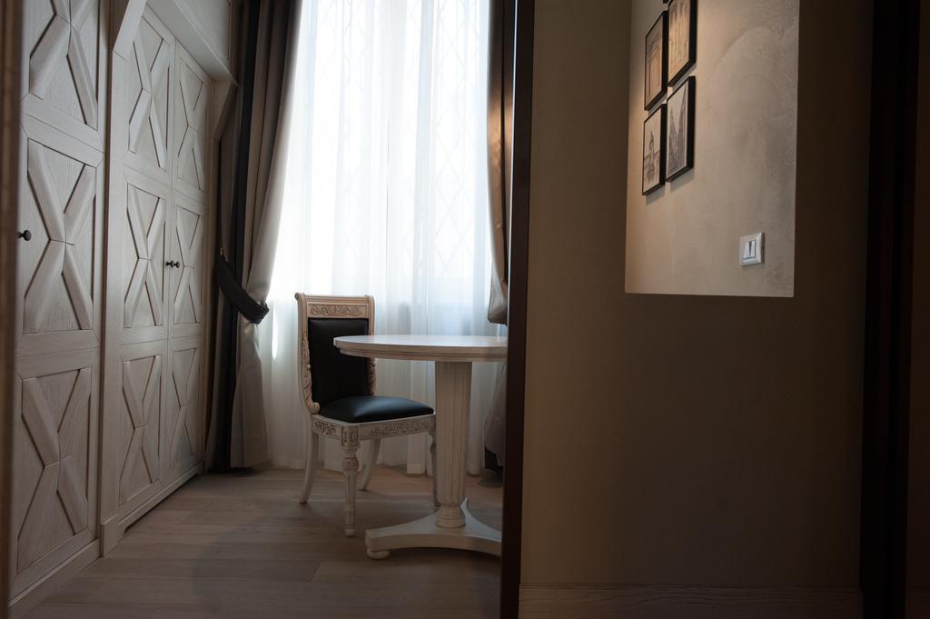 فندق Residenza Bonifacio - Adults Only فيرونا المظهر الخارجي الصورة