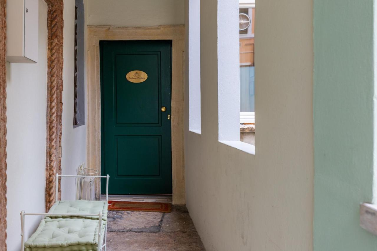 فندق Residenza Bonifacio - Adults Only فيرونا المظهر الخارجي الصورة