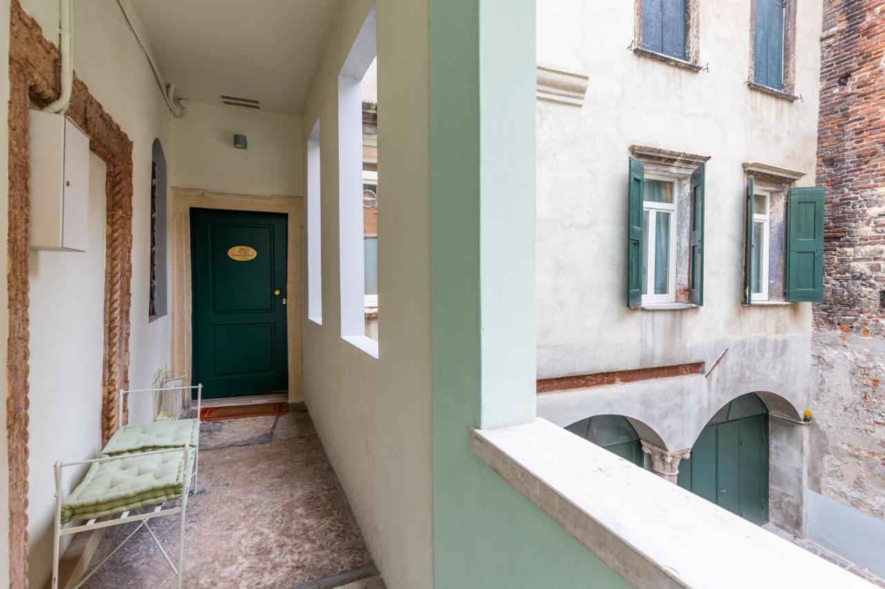 فندق Residenza Bonifacio - Adults Only فيرونا المظهر الخارجي الصورة